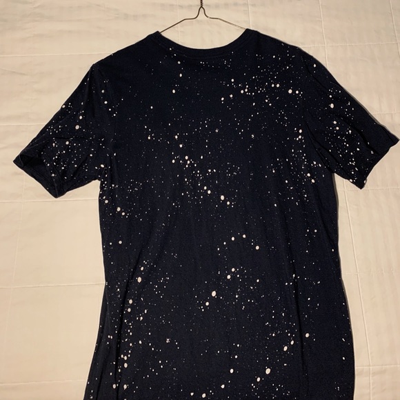 Nike T-Shirt - Picture 2 of 2